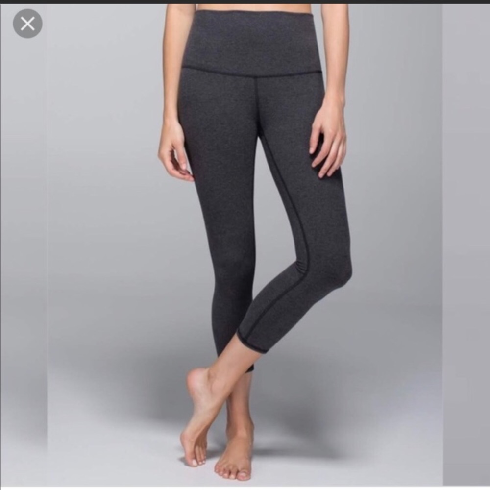 Gray Lulu Lemon’s